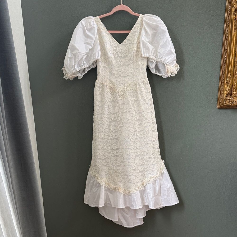 Vintage White Lace Dress with Puff Sleeves Bow Sz Small
